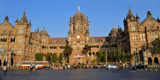 La central de Bombay es la primera estación para comersano de la India
