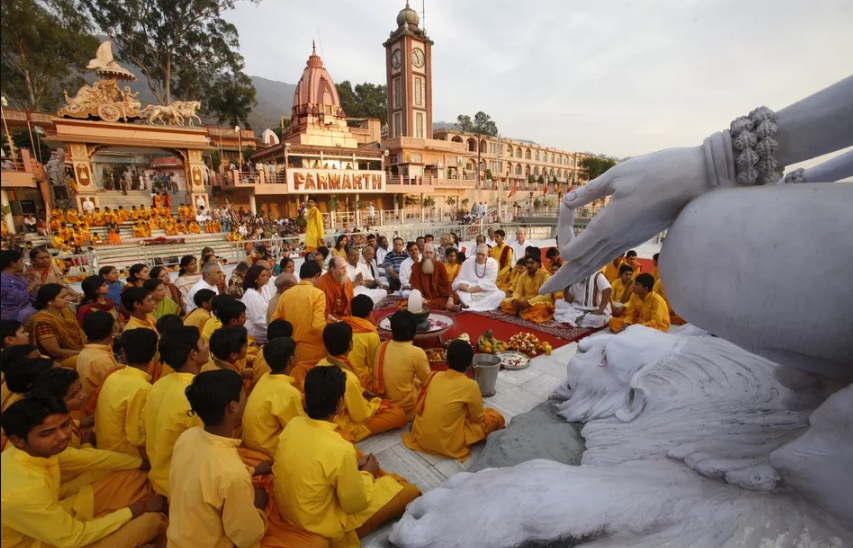 Top 15 Ashrams en Rishikesh para Yoga y Meditación